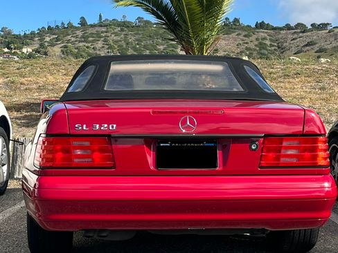 Used 1996 Mercedes-Benz SL 320 image 5