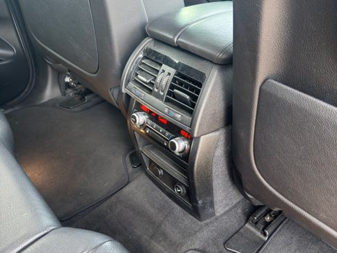 Used 2015 BMW X5 xDrive35i image 16