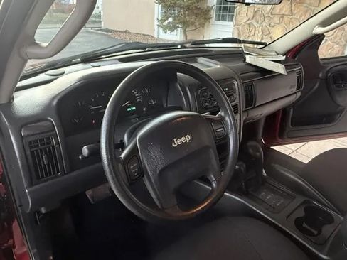 Used 2004 Jeep Grand Cherokee Laredo image 14
