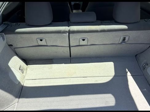 Used 2015 Toyota Prius Two image 5