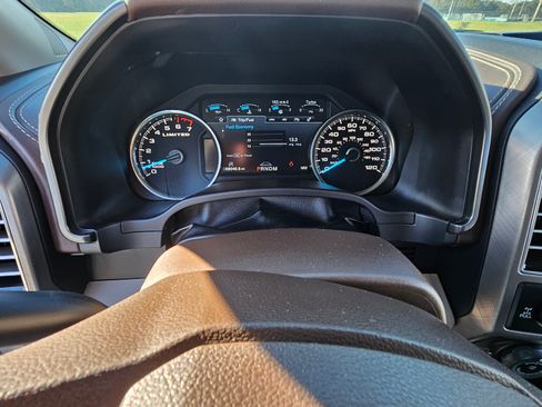 Used 2020 Ford F150 Limited w/ Trailer Tow Package image 17