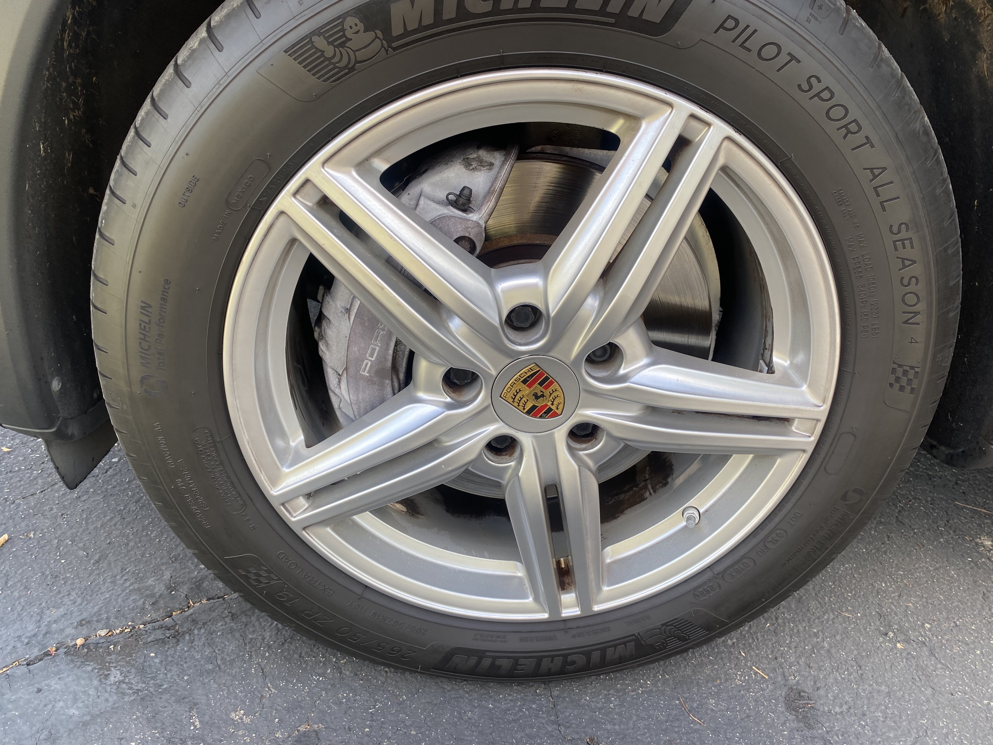 Used 2014 Porsche Cayenne AWD/4WD image 28