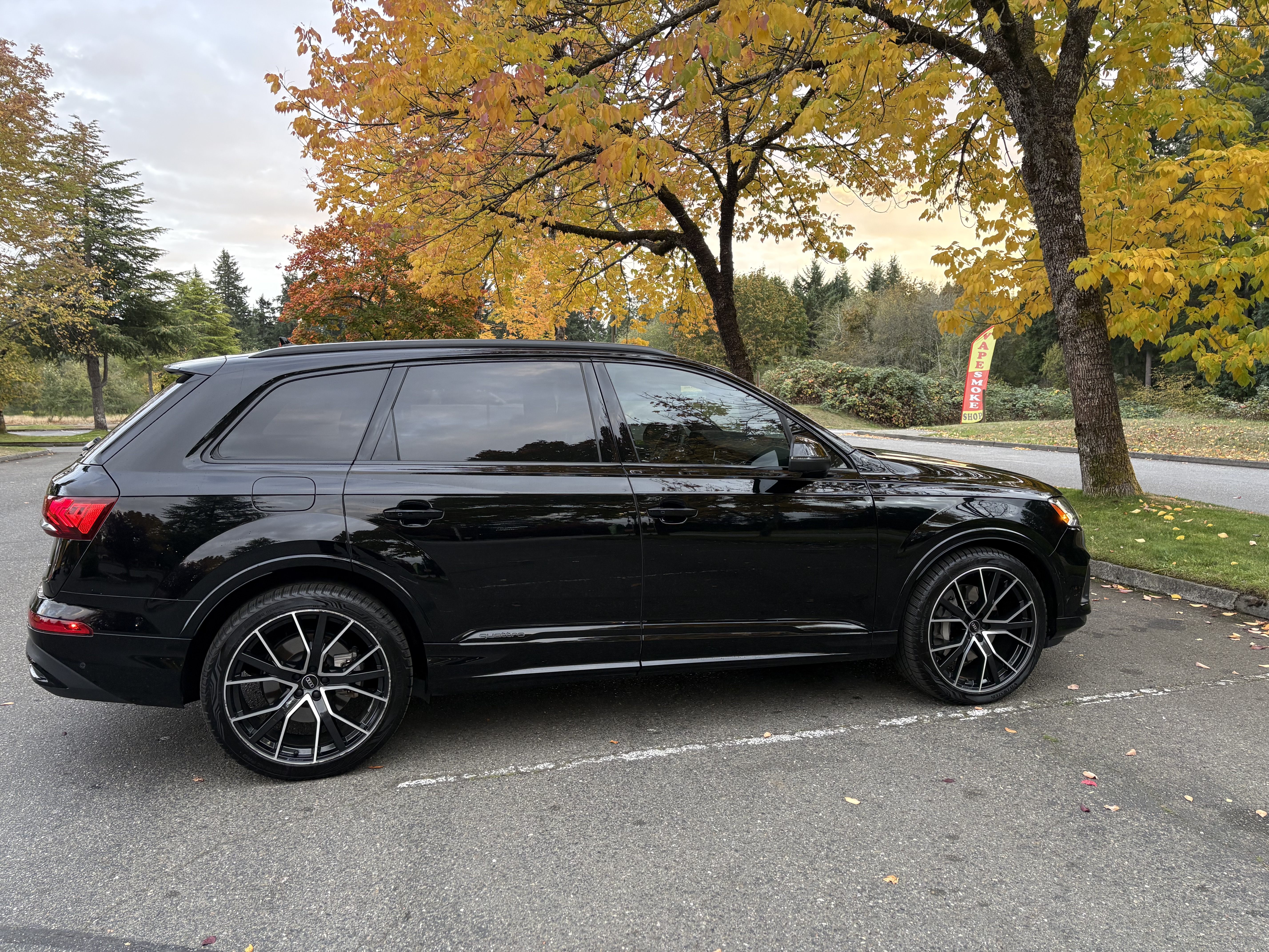 Used 2021 Audi Q7 3.0T Prestige w/ Prestige Package AWD/4WD image 9