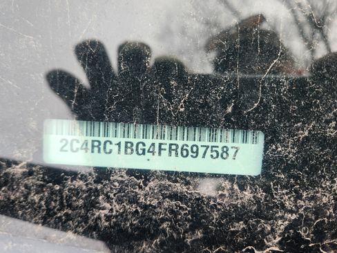 Used 2015 Chrysler Town & Country Touring w/ Driver Convenience Group image 20