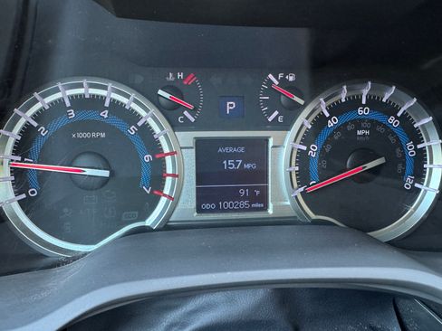 Used 2014 Toyota 4Runner Trail Premium AWD/4WD image 6