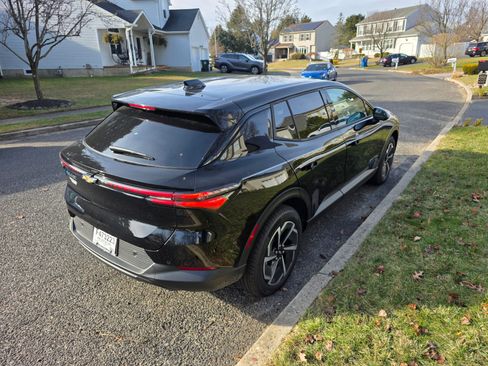 Used 2026 Chevrolet Equinox EV LT image 5