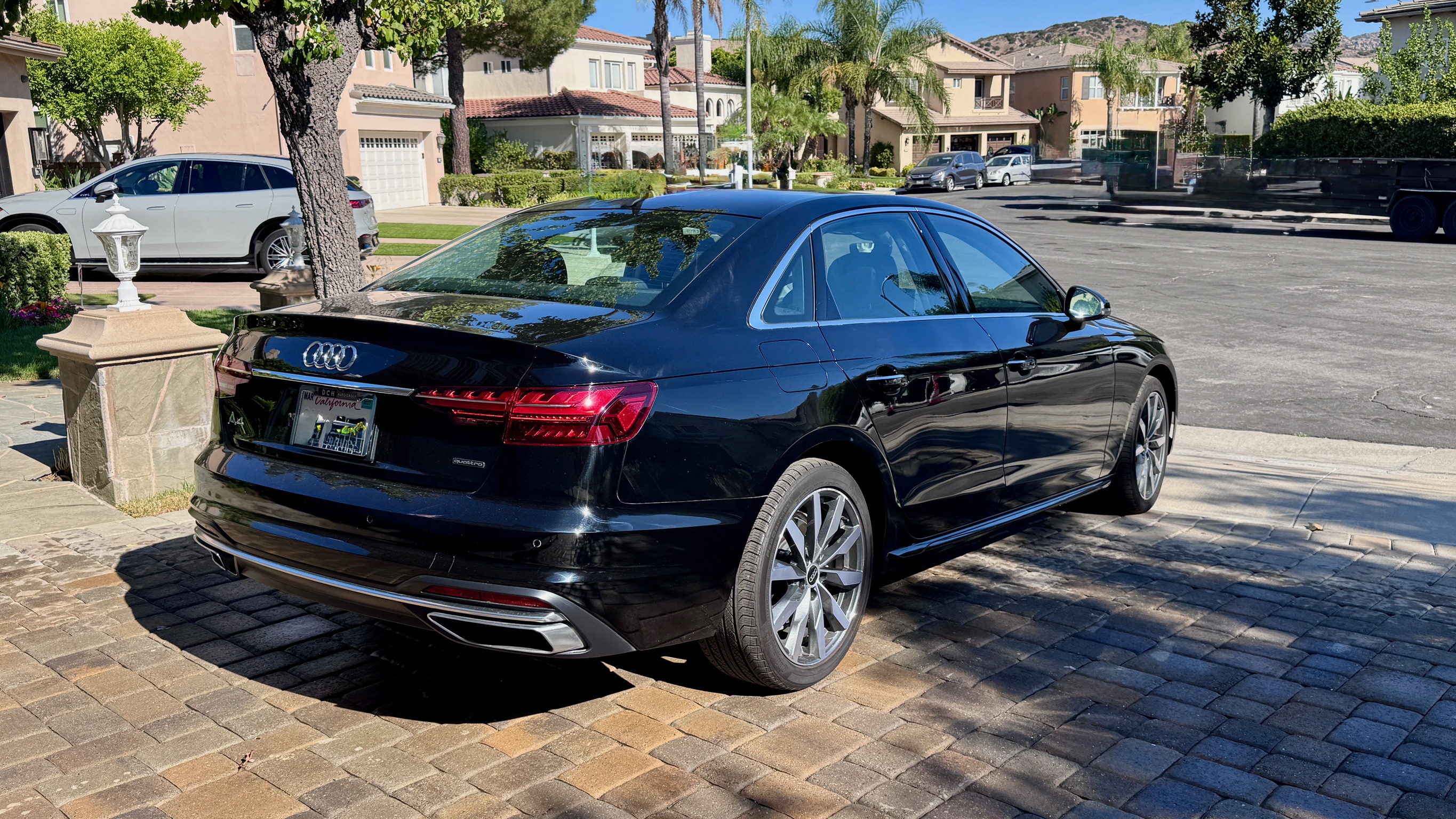 Used 2023 Audi A4 2.0T Premium w/ Convenience Package AWD/4WD image 6