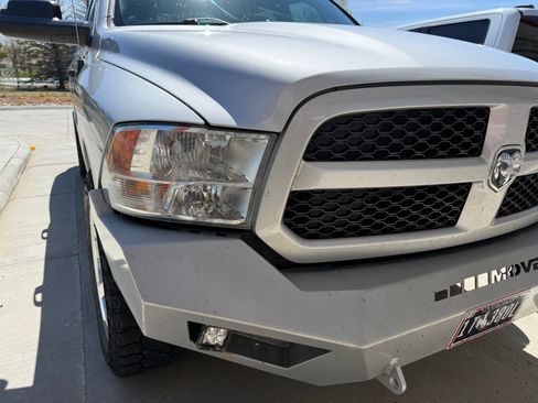 Used 2015 RAM 1500 Express AWD/4WD image 4
