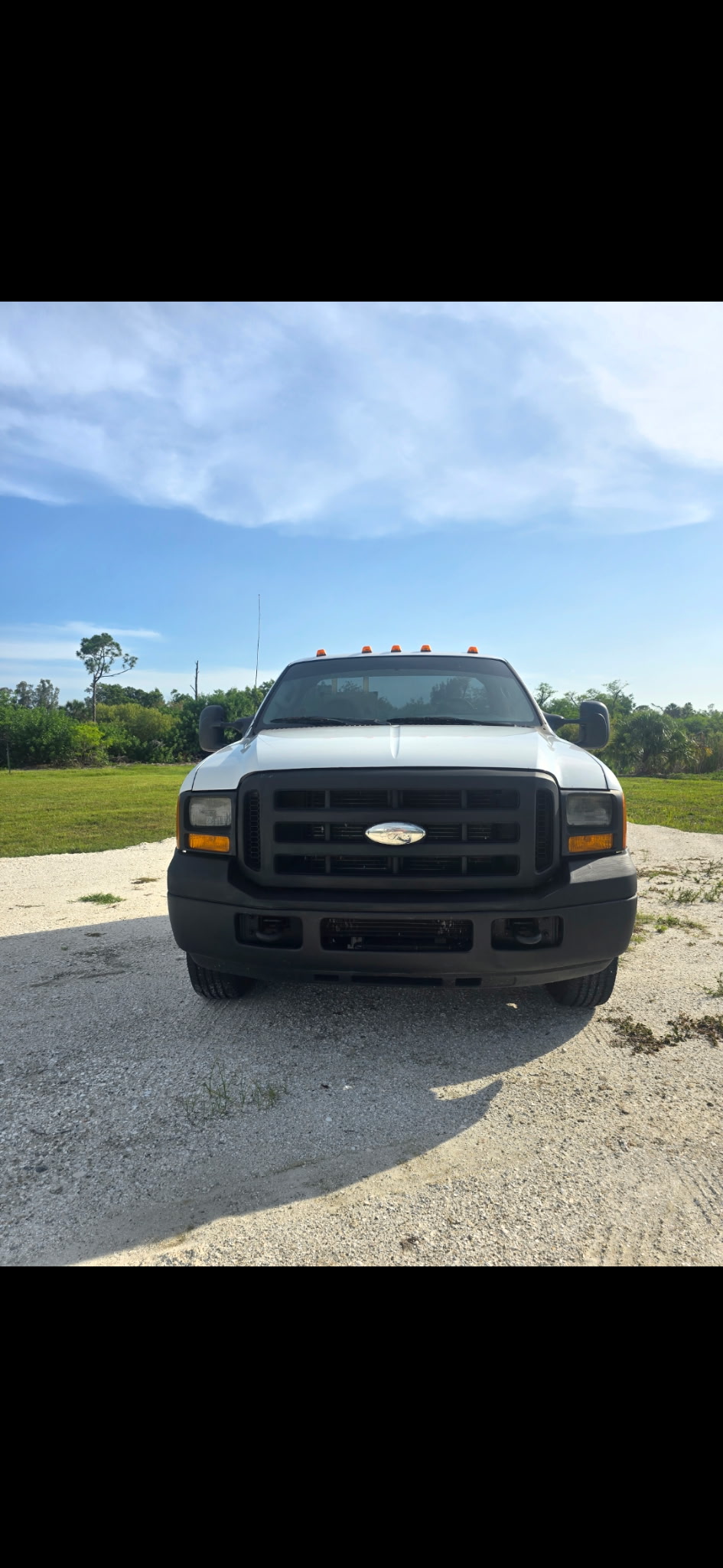 Used 2006 Ford F350 2WD Regular Cab DRW Super Duty image 5