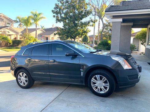Used 2012 Cadillac SRX Luxury image 4
