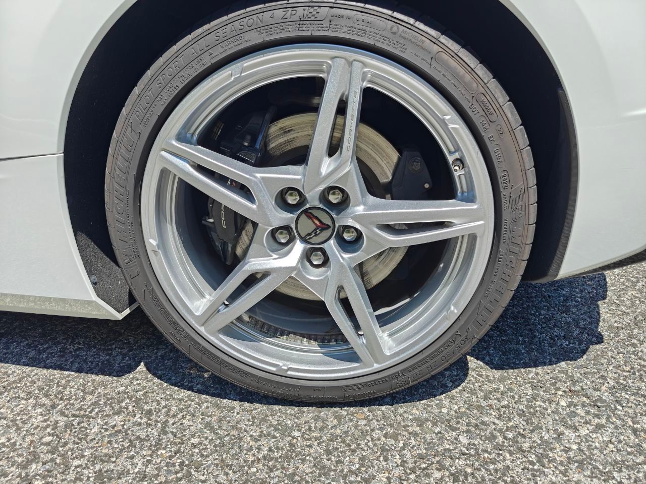 Used 2020 Chevrolet Corvette Stingray Premium Cpe w/ 3LT Preferred Equipment Group RWD image 14