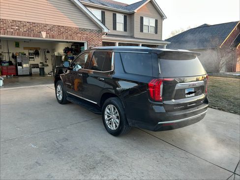 Used 2021 GMC Yukon SLT w/ SLT Luxury Plus Package image 8