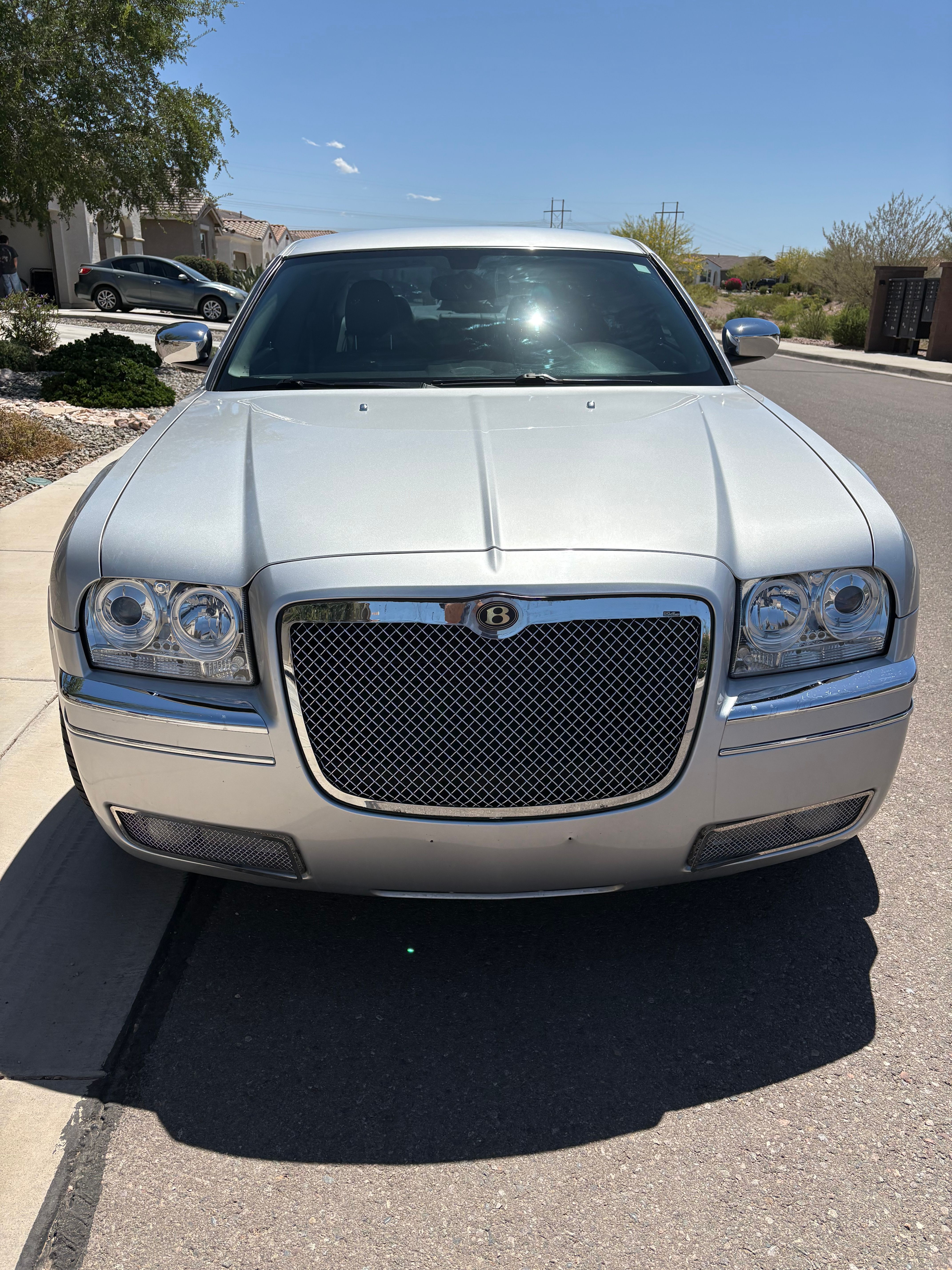 Used 2007 Chrysler 300 Touring L RWD image 2