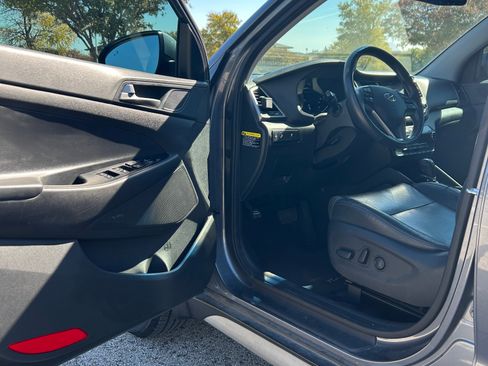 Used 2018 Hyundai Tucson SEL Plus image 19