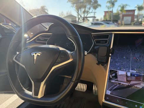 Used 2015 Tesla Model S P85D image 14