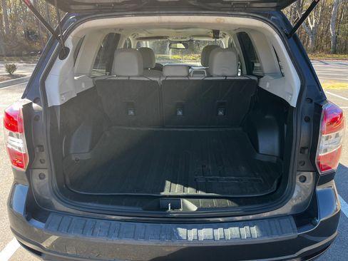 Used 2015 Subaru Forester 2.5i Limited image 14
