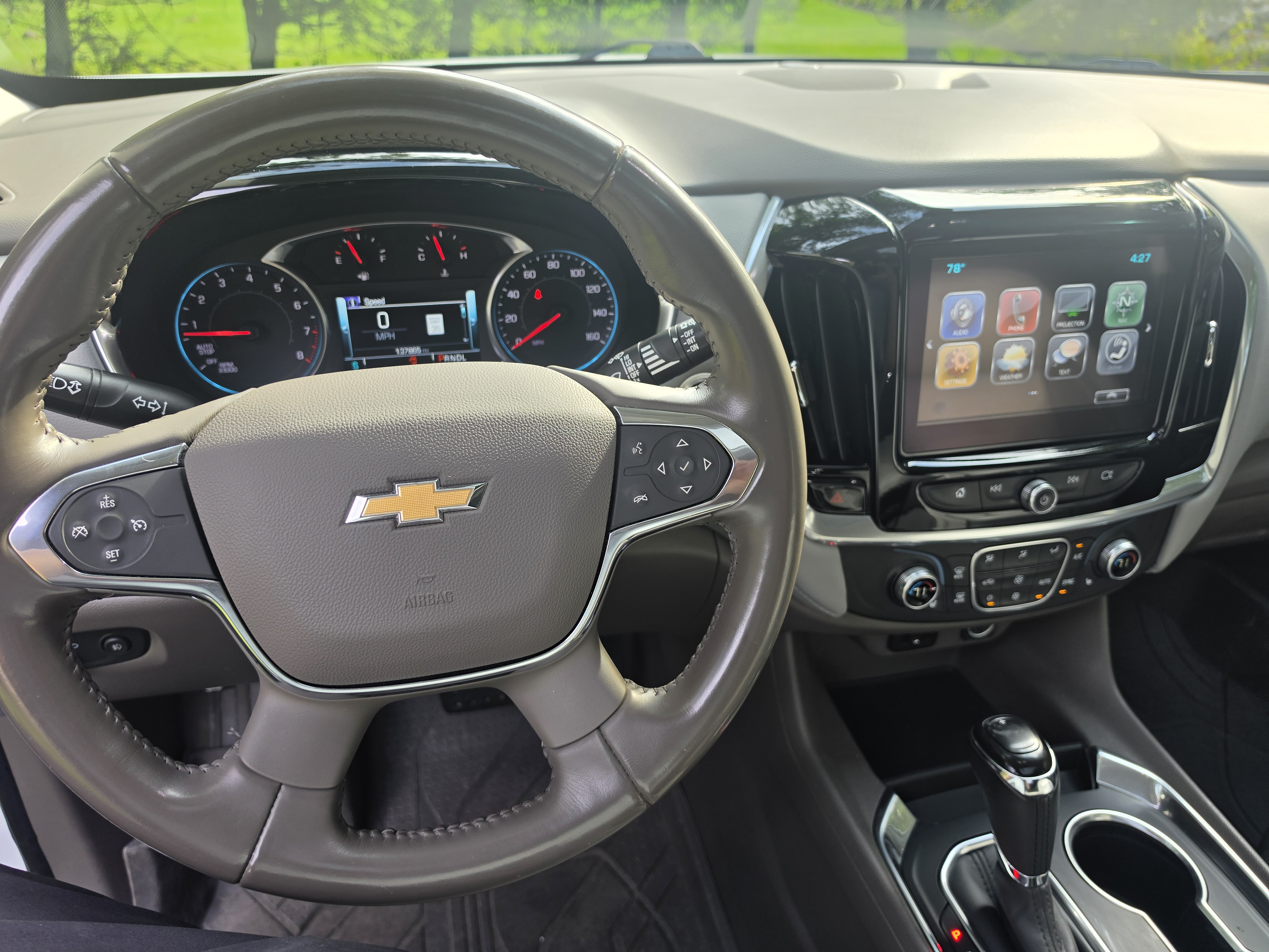 Used 2019 Chevrolet Traverse LT w/ LT Premium Package AWD/4WD image 12