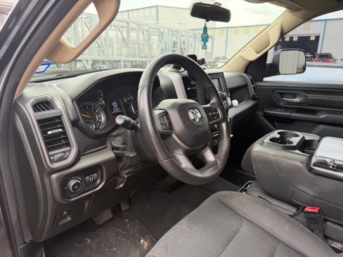 Used 2019 RAM 1500 Tradesman RWD image 12