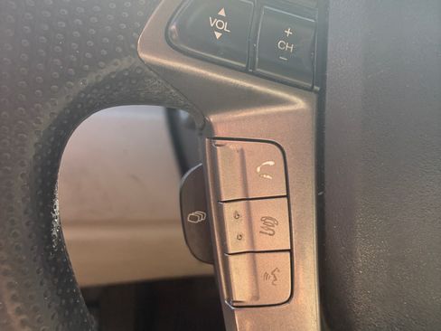 Used 2014 Honda Odyssey EX image 16