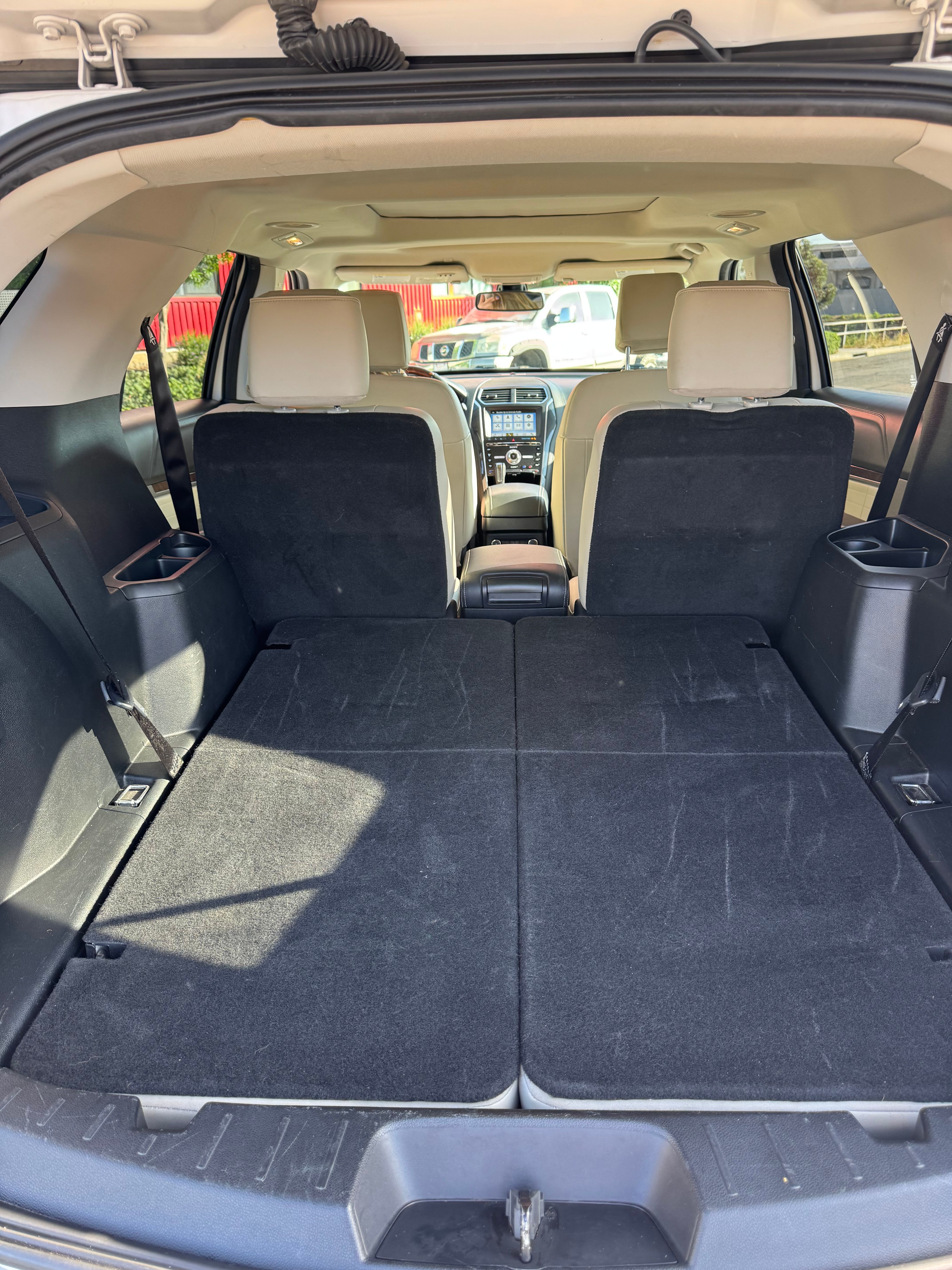 Used 2018 Ford Explorer Platinum AWD/4WD image 20