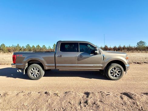 Used 2020 Ford F250 Lariat w/ Lariat Ultimate Package image 5