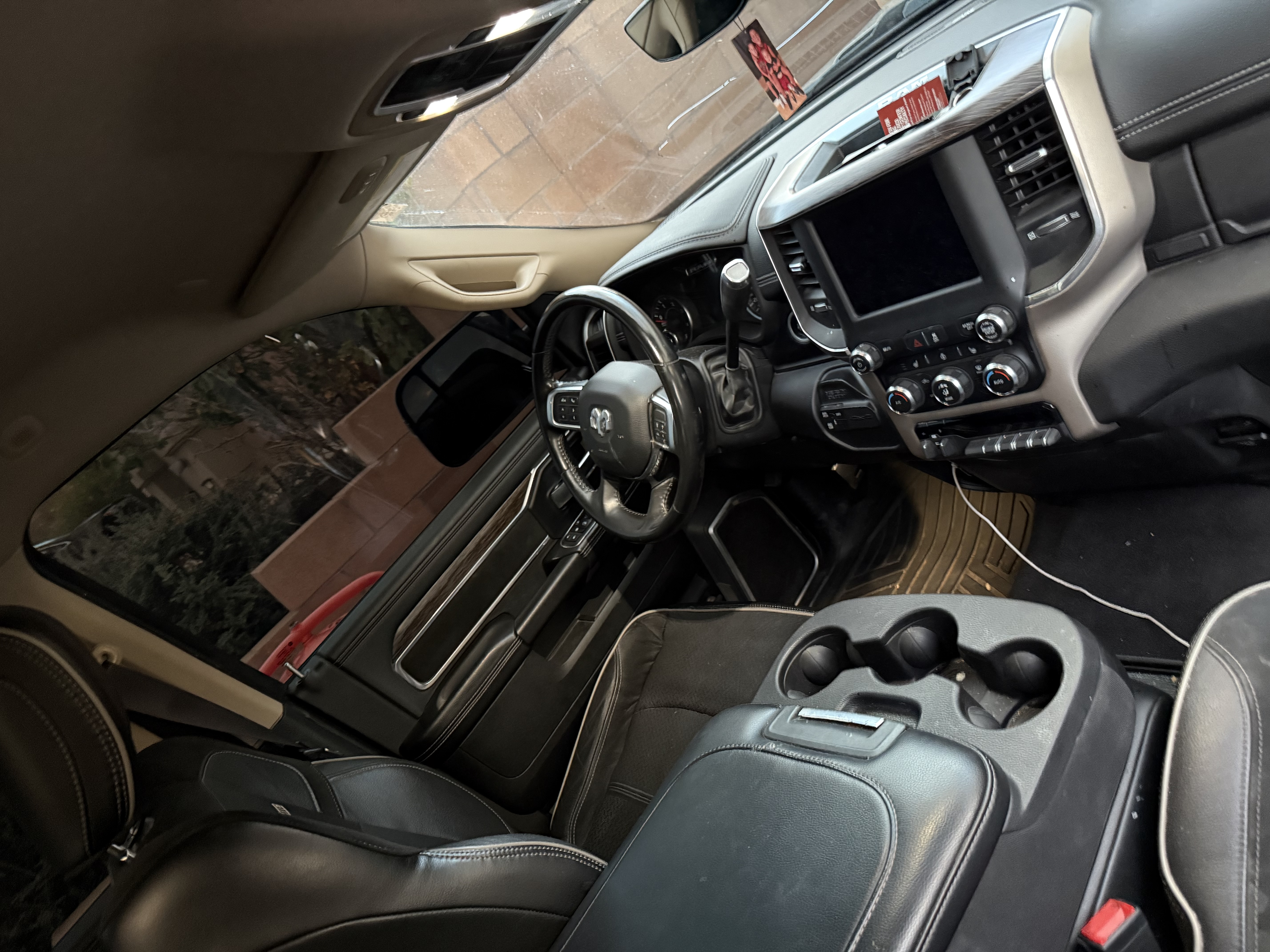Used 2021 RAM 2500 Laramie AWD/4WD image 10