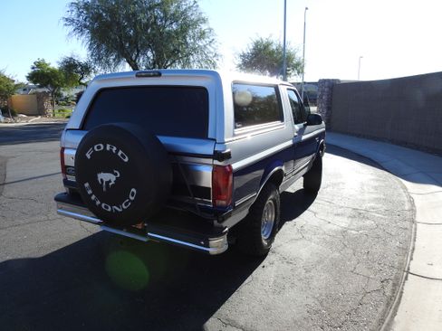 Used 1996 Ford Bronco AWD/4WD image 2