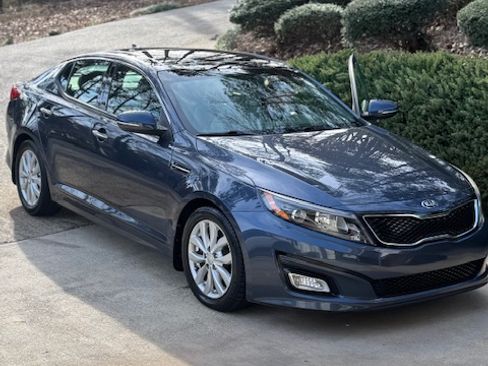 Used 2015 Kia Optima EX w/ EX Premium Package image 1