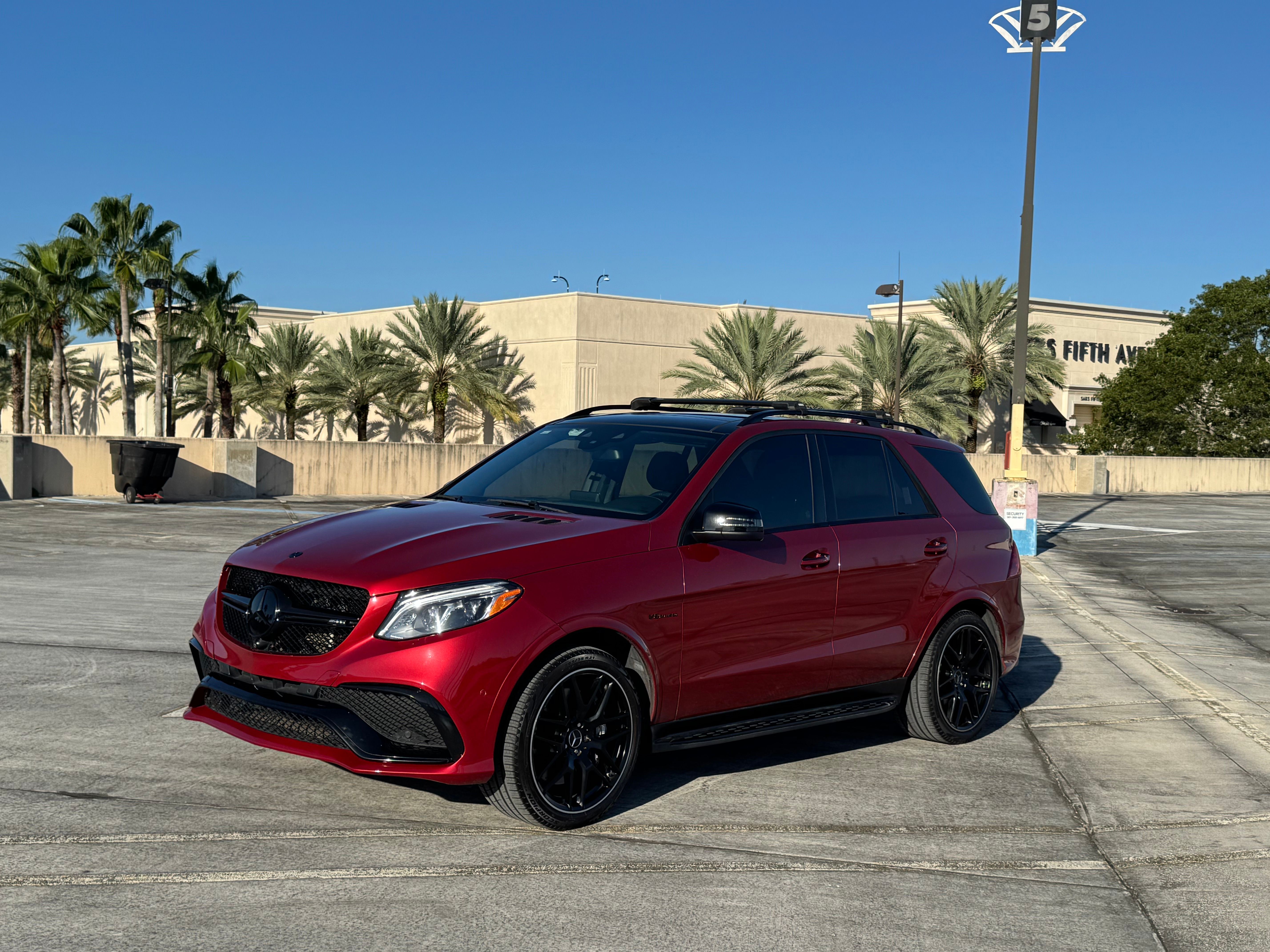 Used 2016 Mercedes-Benz GLE 63 AMG 4MATIC image 2