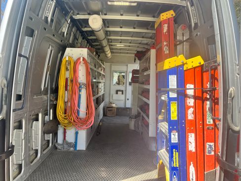 Used 2014 Mercedes-Benz Sprinter 3500 image 11