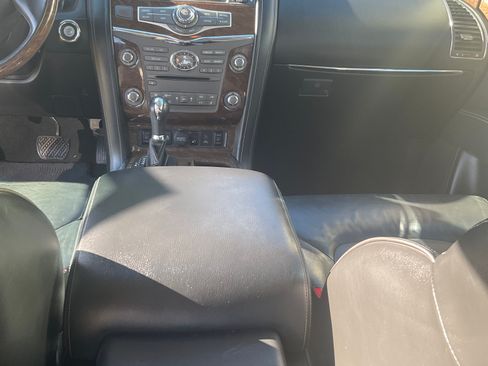 Used 2017 INFINITI QX80 2WD w/ Driver Assistance Package image 5