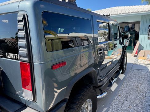 Used 2005 HUMMER H2 w/ Preferred Equipment Group image 5