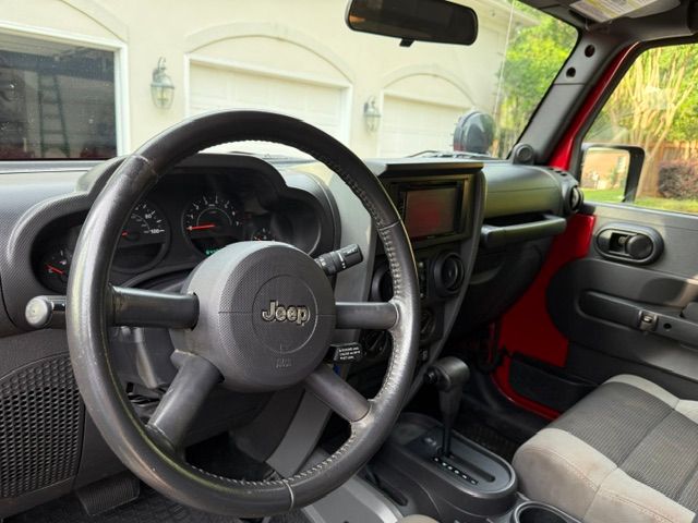 Used 2007 Jeep Wrangler Unlimited X AWD/4WD image 11