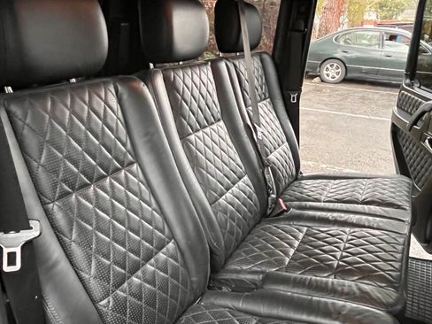 Used 2018 Mercedes-Benz G 65 AMG 4MATIC image 13