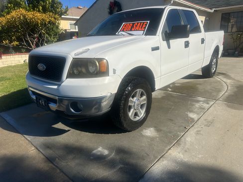 Used 2006 Ford F150 XLT image 8