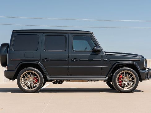 Used 2025 Mercedes-Benz G 63 AMG 4MATIC image 8