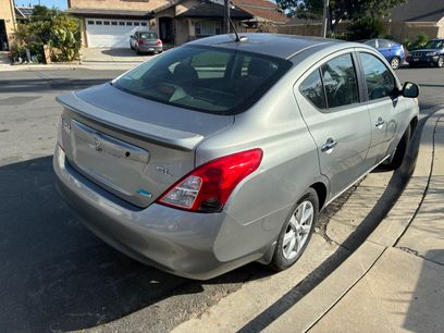 Used 2012 Nissan Versa SL w/ SL Tech Pkg