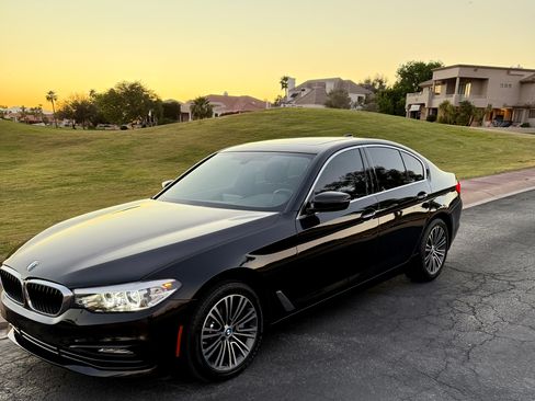 Used 2018 BMW 540i image 8