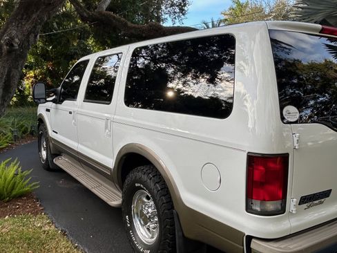 Used 2000 Ford Excursion Limited image 6