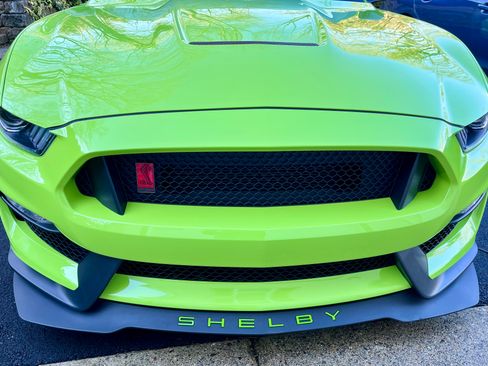 Used 2020 Ford Mustang Shelby GT350R w/ GT350R Equipment Group 920A image 18