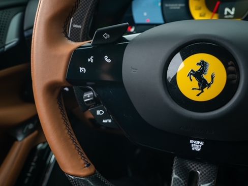 Used 2023 Ferrari Roma image 19