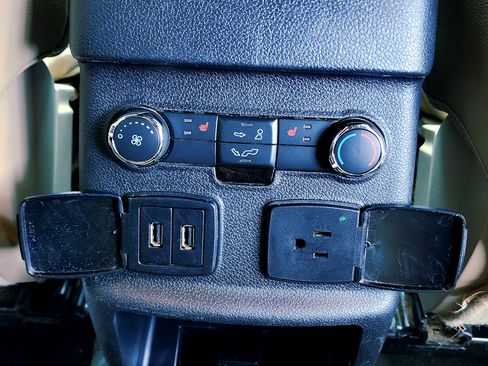 Used 2017 Ford Explorer Limited w/ Equipment Group 301A image 15