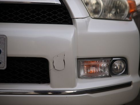 Used 2011 Toyota 4Runner SR5 image 22