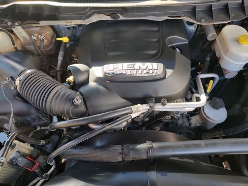 Used 2015 RAM 2500 Laramie w/ Protection Group image 4