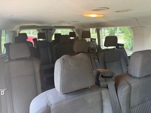 Used 2018 Ford Transit 350 XLT RWD image 13