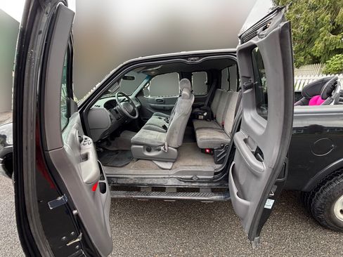 Used 2001 Ford F150 4x4 SuperCab image 13