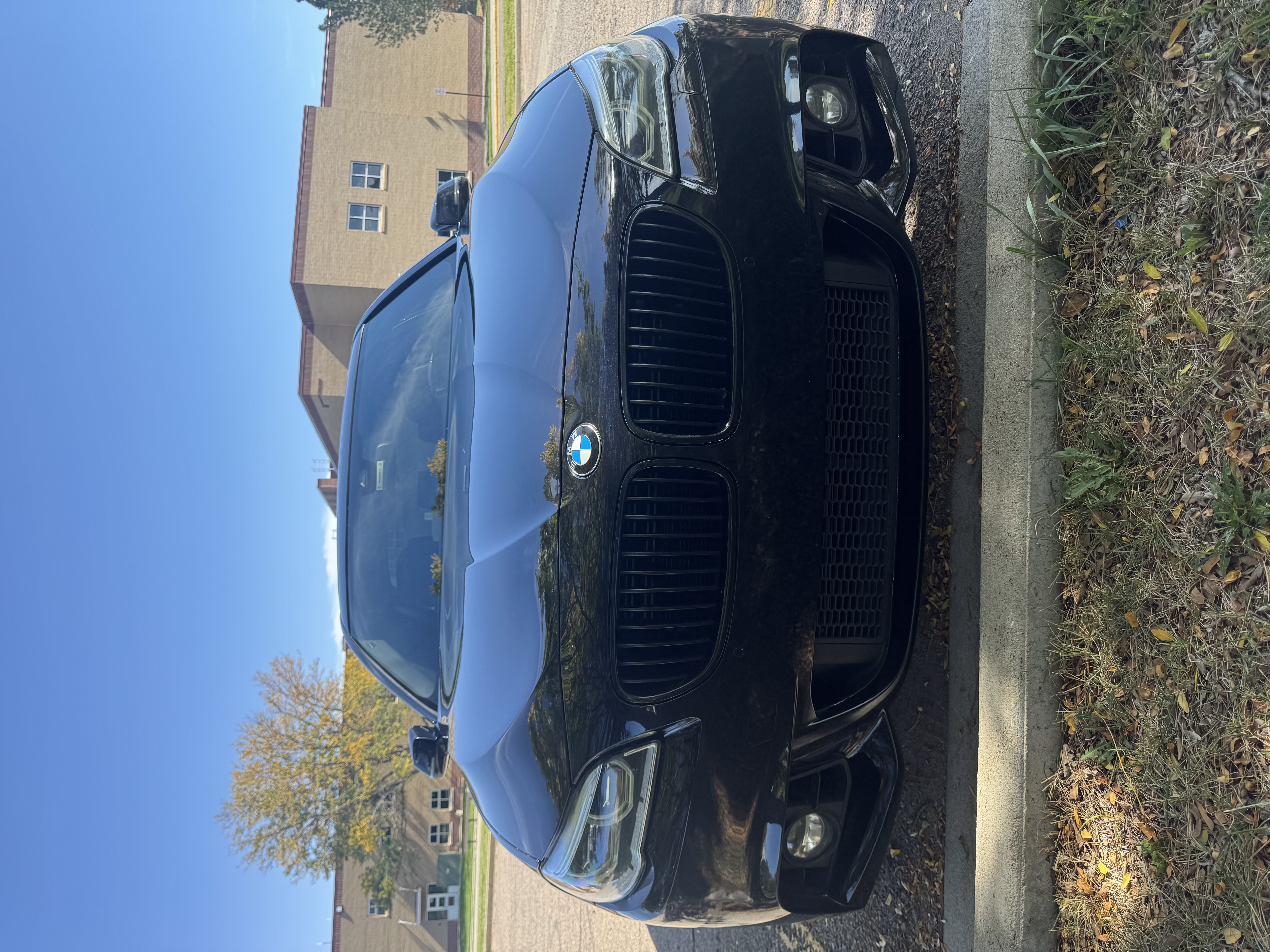 Used 2014 BMW 550i xDrive Sedan AWD/4WD image 1