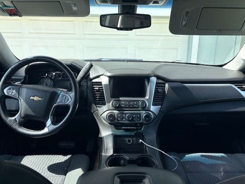 Used 2016 Chevrolet Tahoe LS image 5