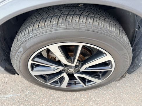 Used 2020 Nissan Rogue SL w/ Premium Package image 14