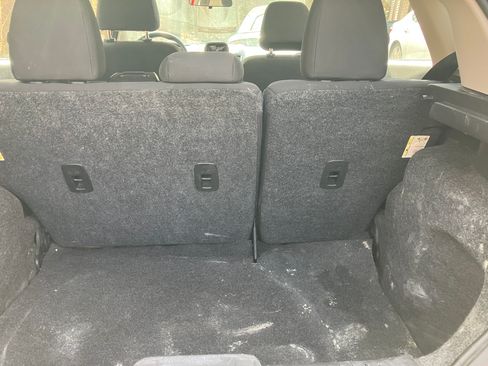 Used 2015 Ford Fiesta SE image 6